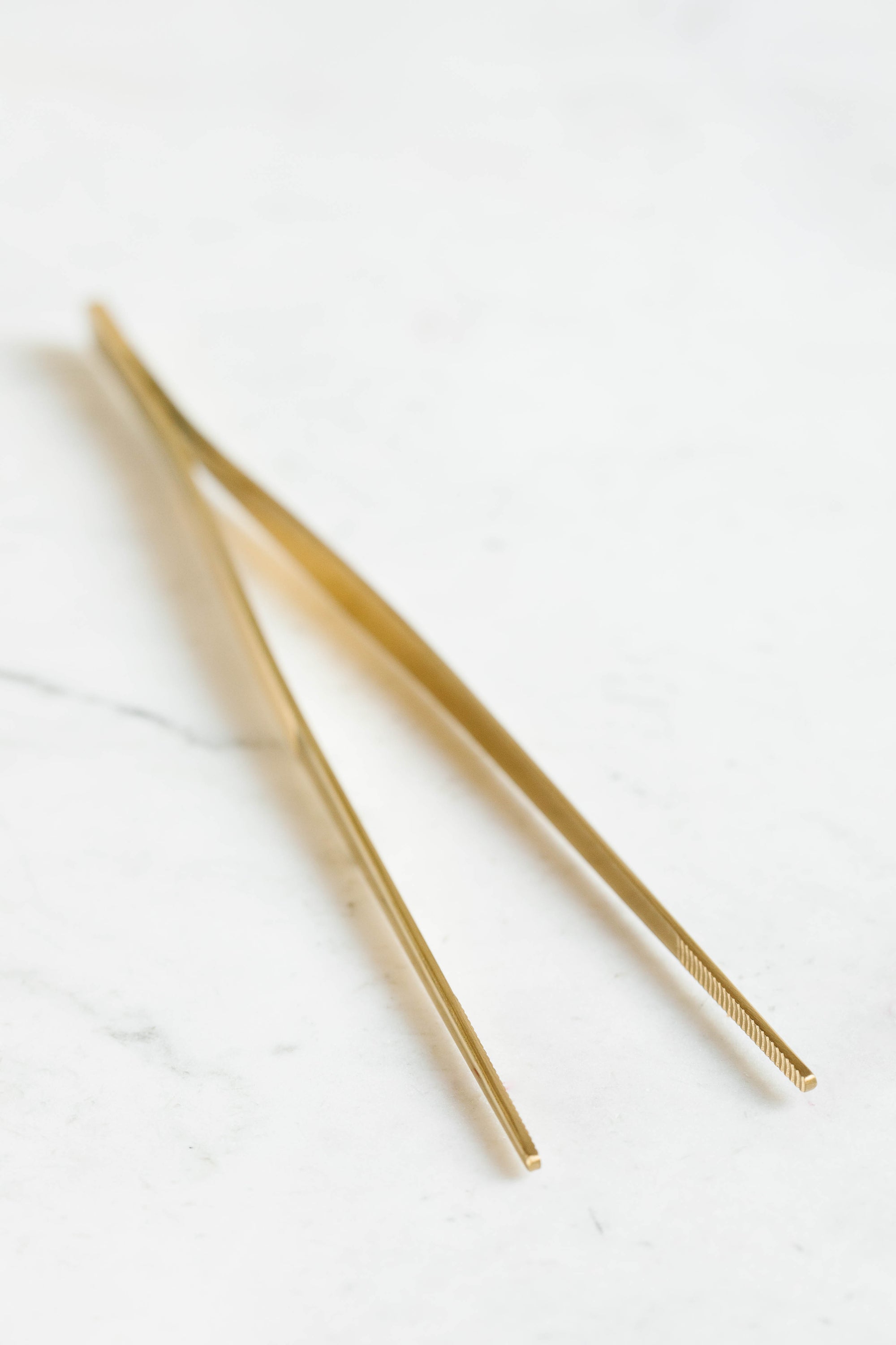 Gold Skinny Tongs