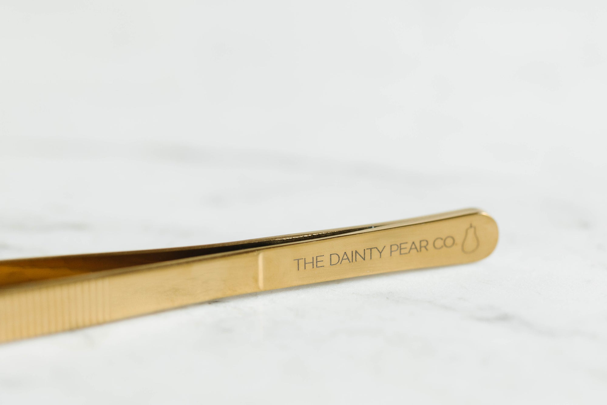 Gold Skinny Tongs