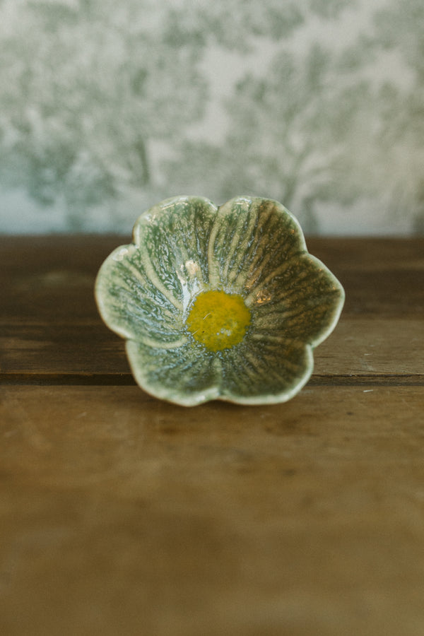 Stoneware Flower Shaped Bowl