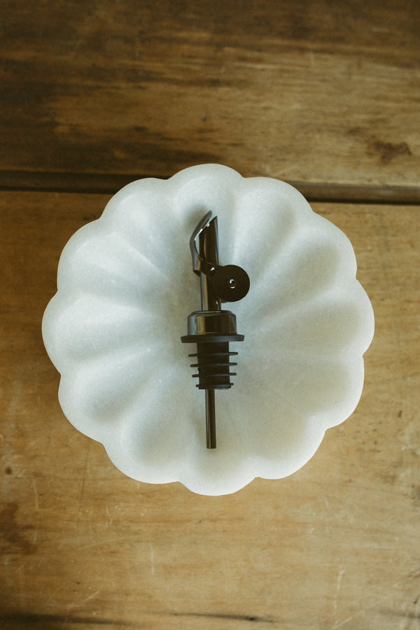 Self Closing Pour Spout