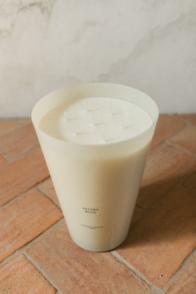 Velvet Wood 7-Wick Candle