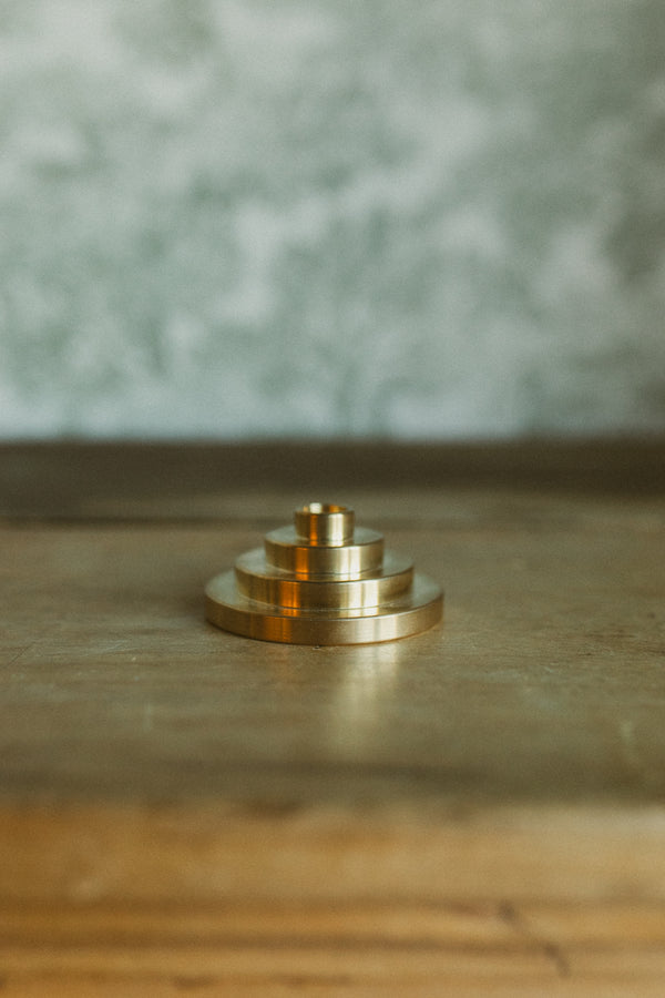 Candle holder brass - FOLIES 1925