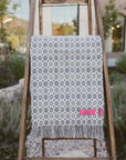 Southampton Home Merino Wool Medallion (Grey)