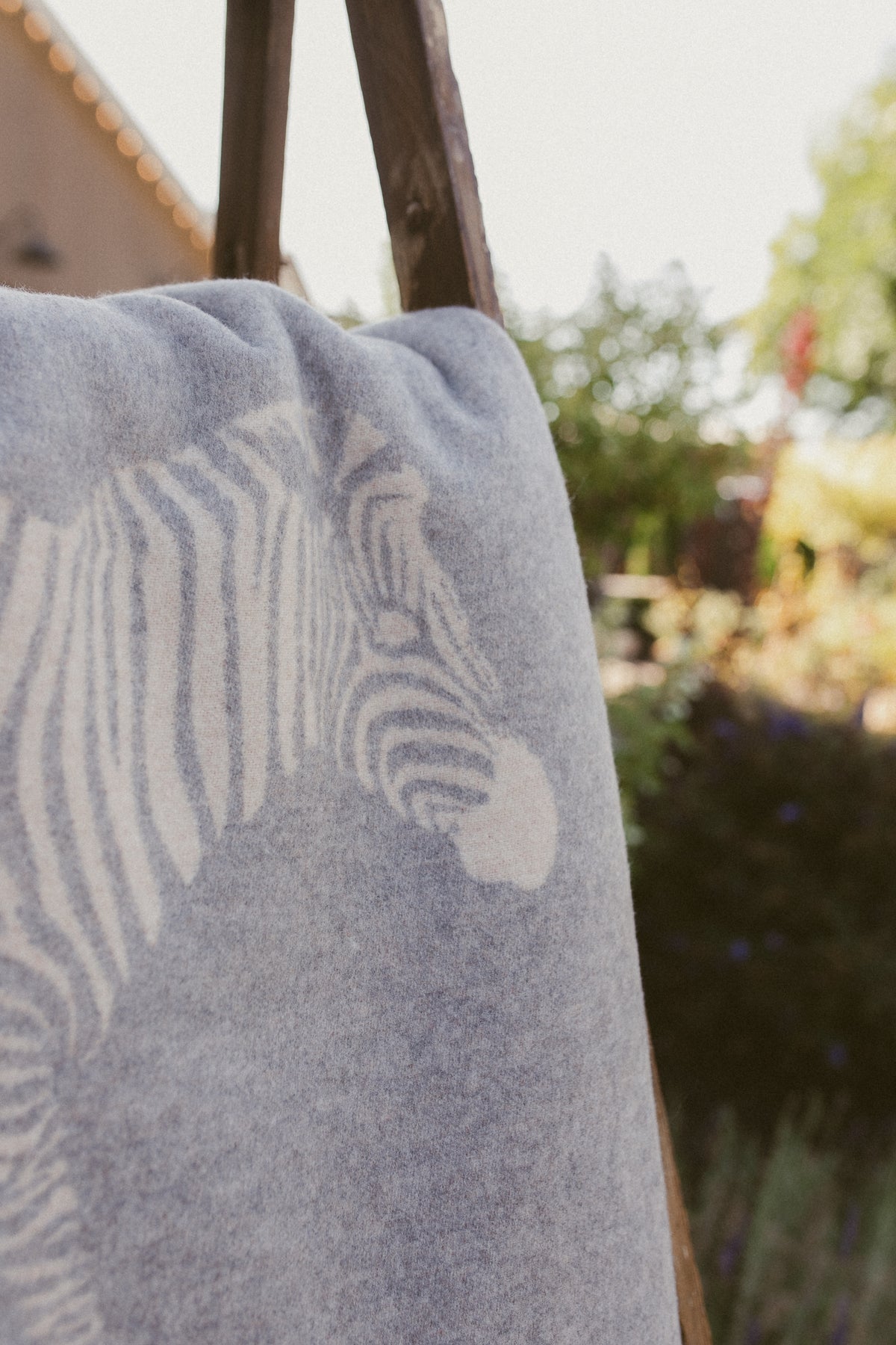 Savanna Equestrian Reversible Throw – Extra-Fine Italian Merino Wool | 56" x 72"