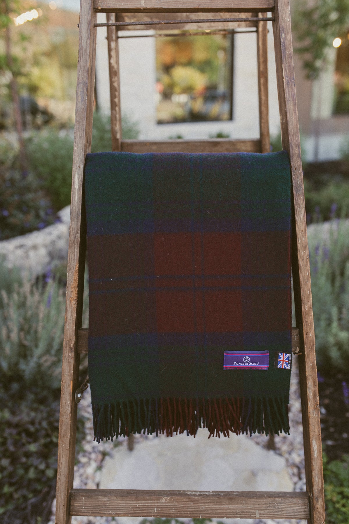 Highland Tweeds Shetland Lambswool Ombre Throw