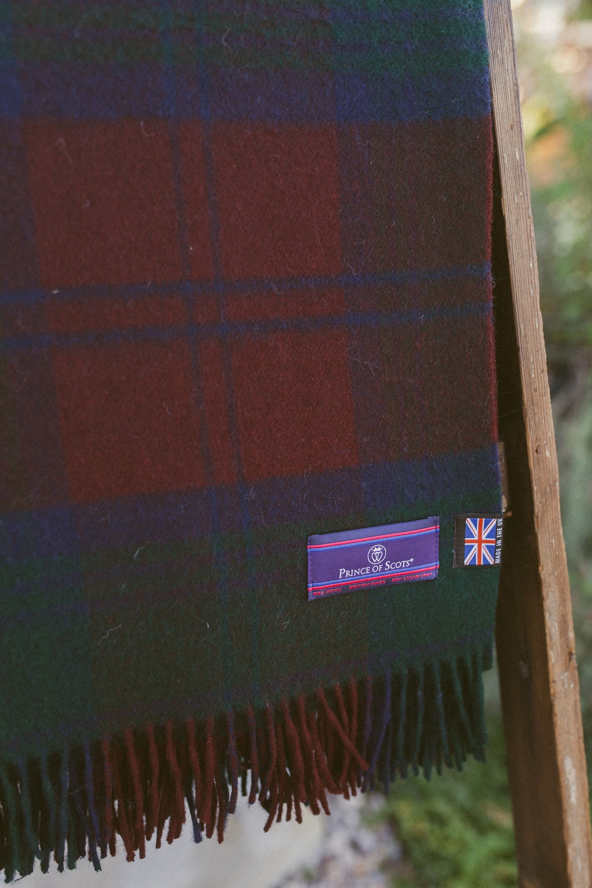 Highland Tweeds Shetland Lambswool Ombre Throw