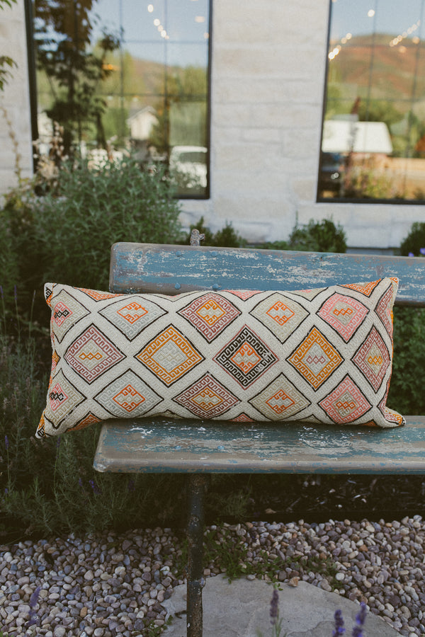 Turkish Pillow — 08
