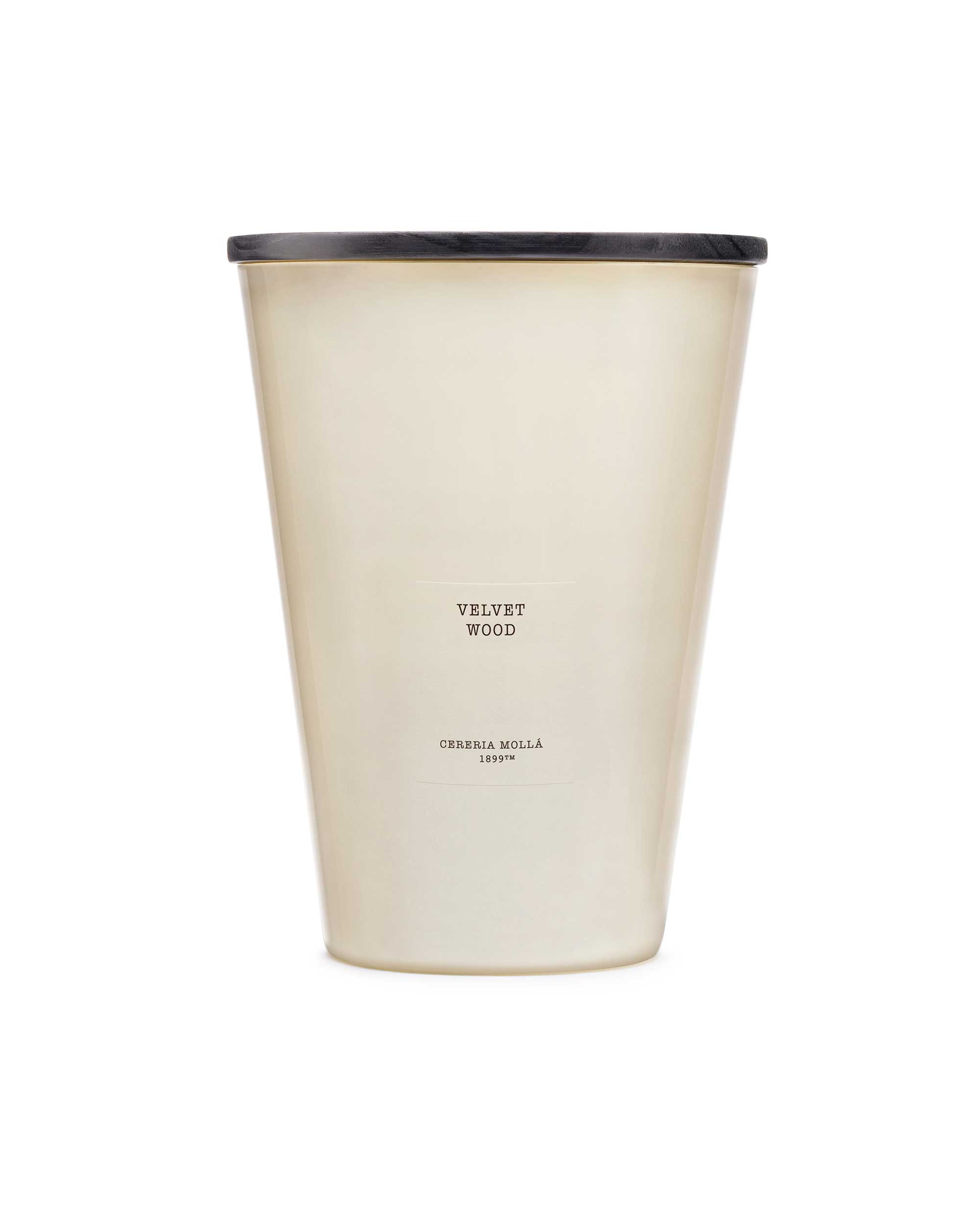 Cereria Mollá 4-Wick Candle — Velvet Wood